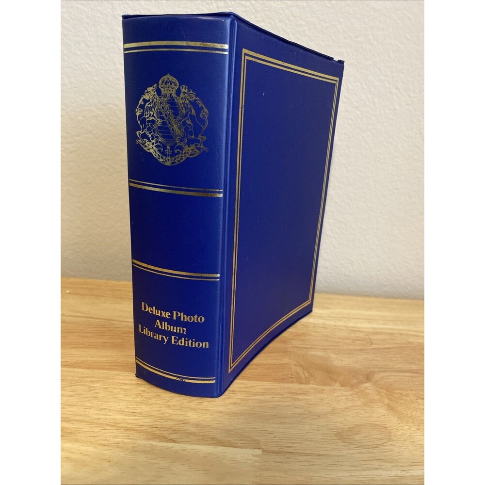 Vtg MCM Deluxe Photo Album. Library Edition. Black. Holds 112 Photos. 3 1/2 X 5